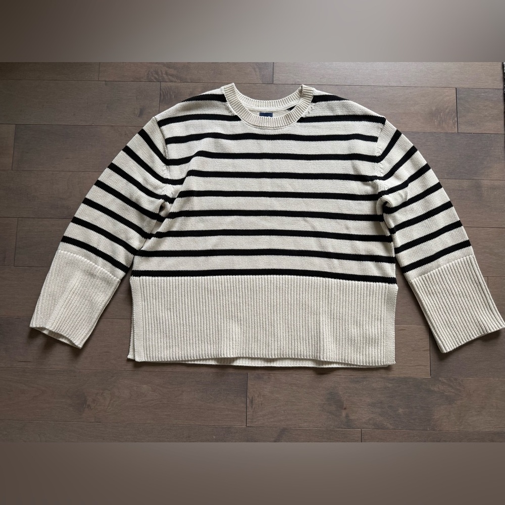 GAP 24/7 Split Hem Crewneck Sweater Cream Navy Stripe Cotton Oversized size S